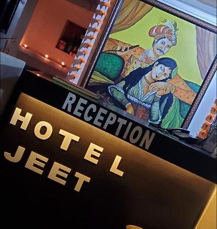 Hotel Jeet Agra  Exteriör bild